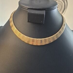 Vintage 1980s Gold Tone Stripes Snake Chain Chunky Choker Collar Necklace